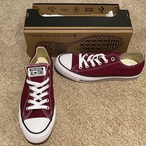 Burgundy Converse Women’s 7.5/Men’s 5.5